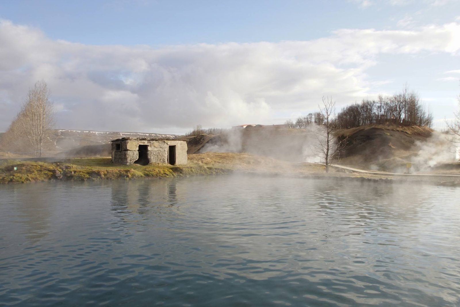 secret lagoon golden circle iceland