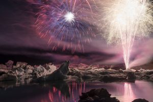 events in Iceland fireworks Jokulsarlon Glacier Lagoon 